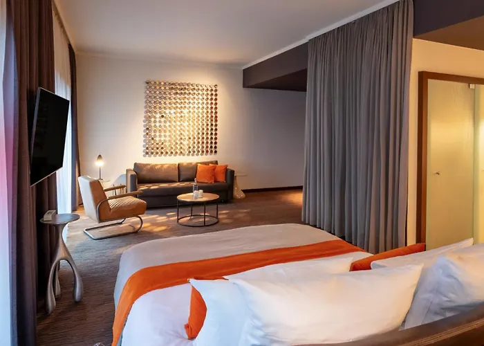 East Hotel 4*